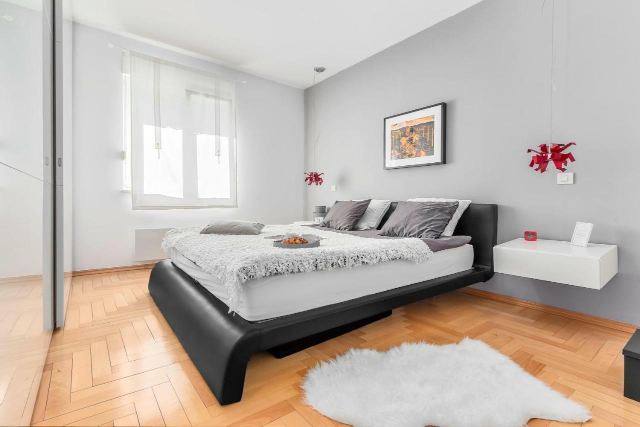 Apartment Lungomare Pula Zewnętrze zdjęcie